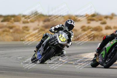 media/Feb-27-2022-CVMA (Sun) [[a3977b6969]]/Race 6 500 Supersport-350 Supersport (Holeshot)/